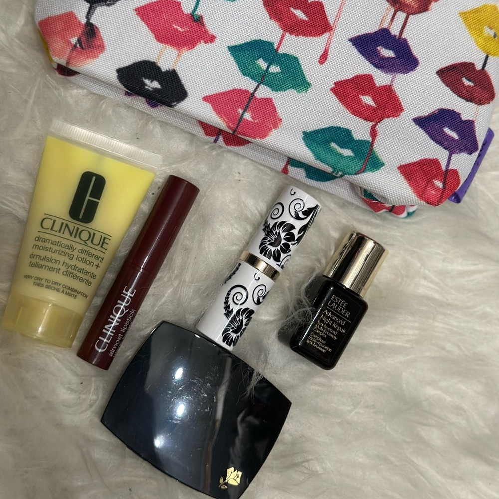 Clinique, Lancome & Estée Lauder Makeup Skincare Combo - Free Makeup Bag